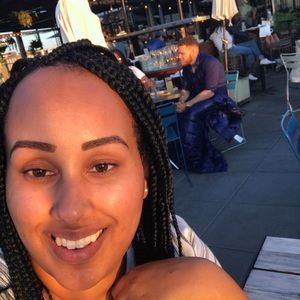 Meet your Posher, Segenet